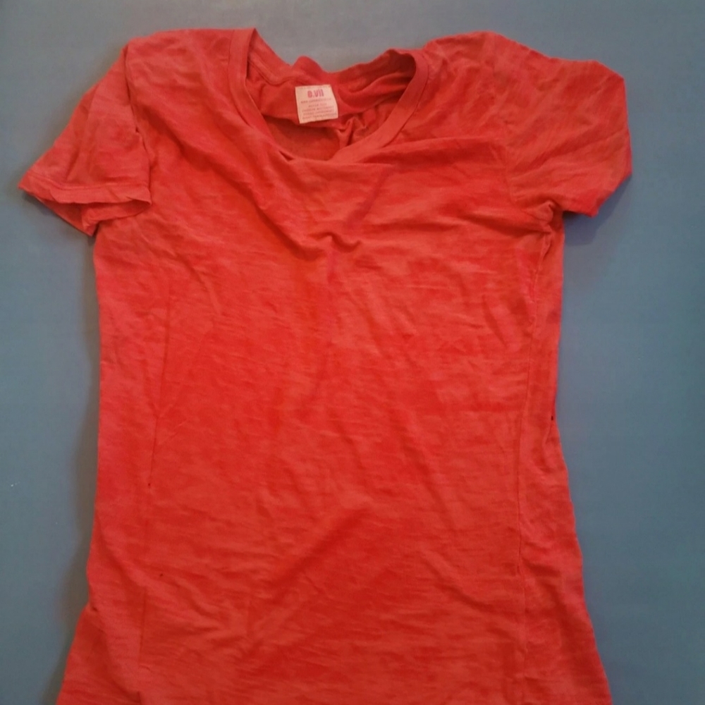 Pretty tee - Picture 3 of 3